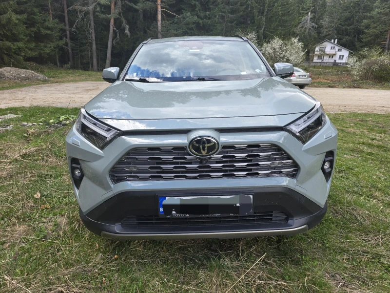 Toyota Rav4 Luxury , снимка 1 - Автомобили и джипове - 47426243