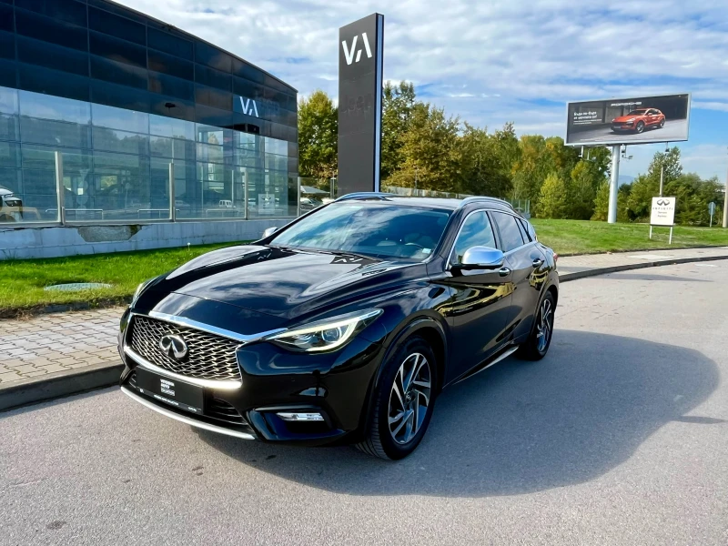 Infiniti Q30 1.6 LUXE CITY BLACK, снимка 8 - Автомобили и джипове - 47854188