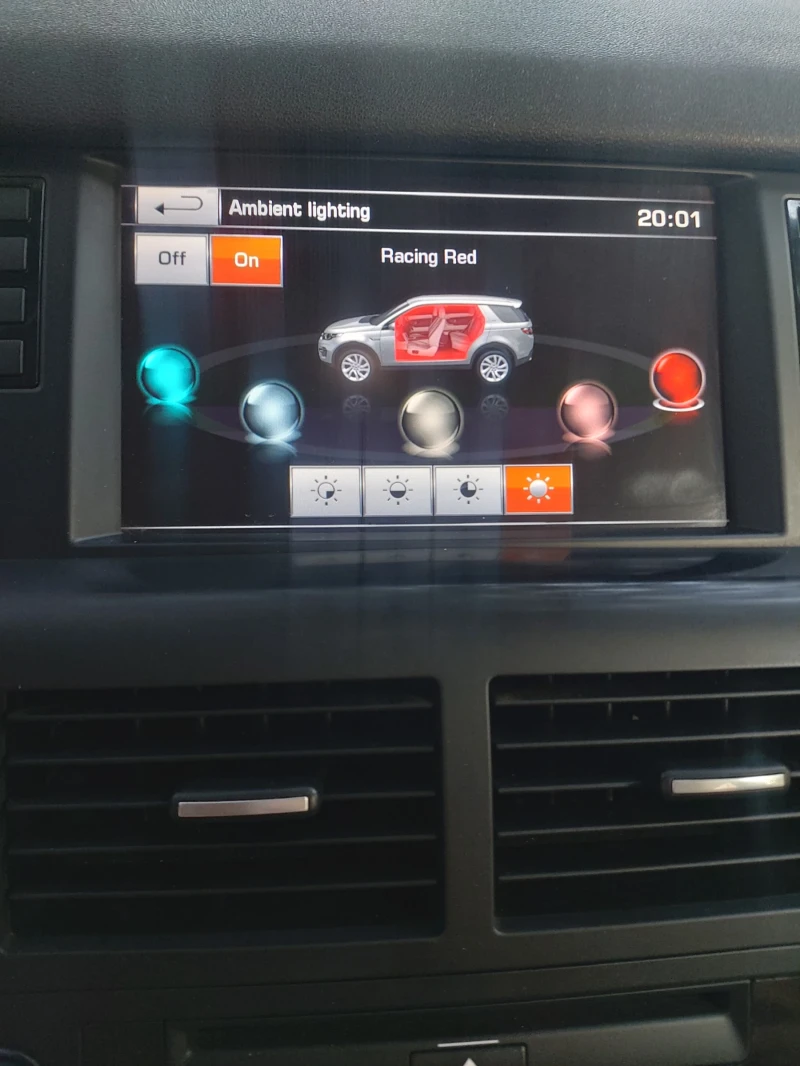 Land Rover Discovery Sport 2.2 190к.с HSE Luxury , снимка 11 - Автомобили и джипове - 51308773