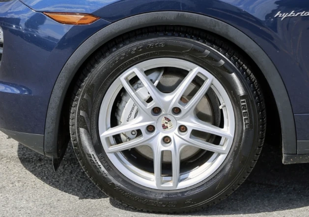 Porsche Cayenne V6 hybrid* Автокредит*  - изображение 9