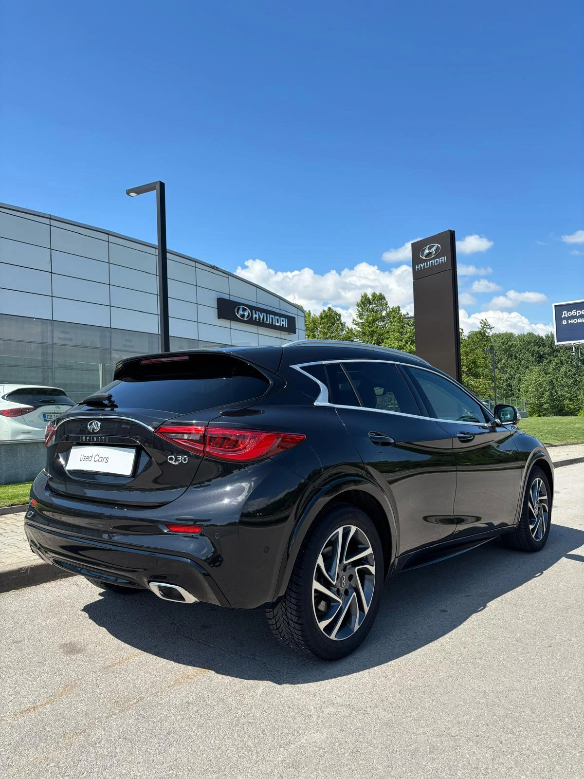 Infiniti Q30 1.6 LUXE CITY BLACK - изображение 4