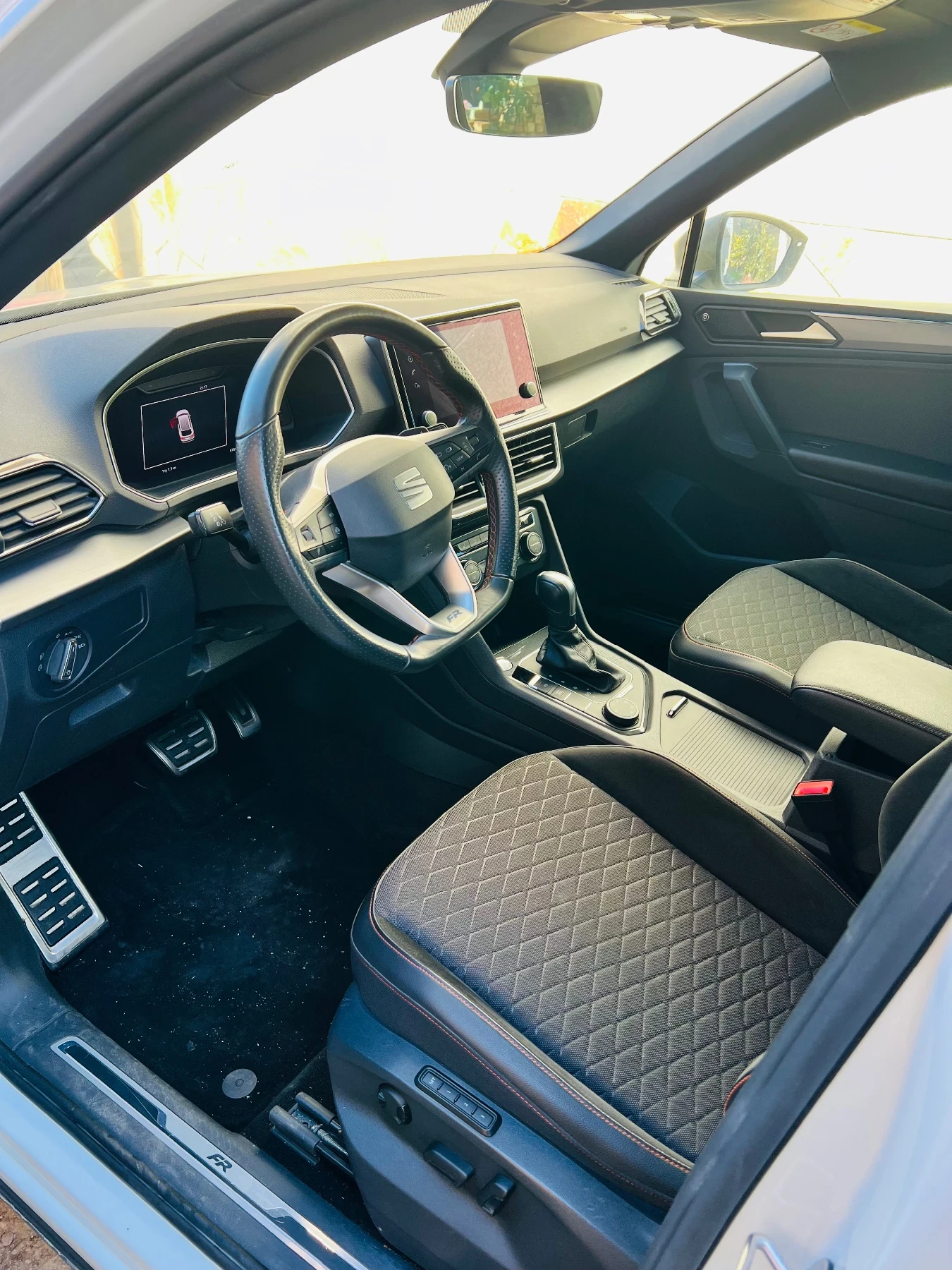 Seat Tarraco Seat Tarraco FR-Line-HeadUp-4x4-Panorama-LaneAssis - изображение 7