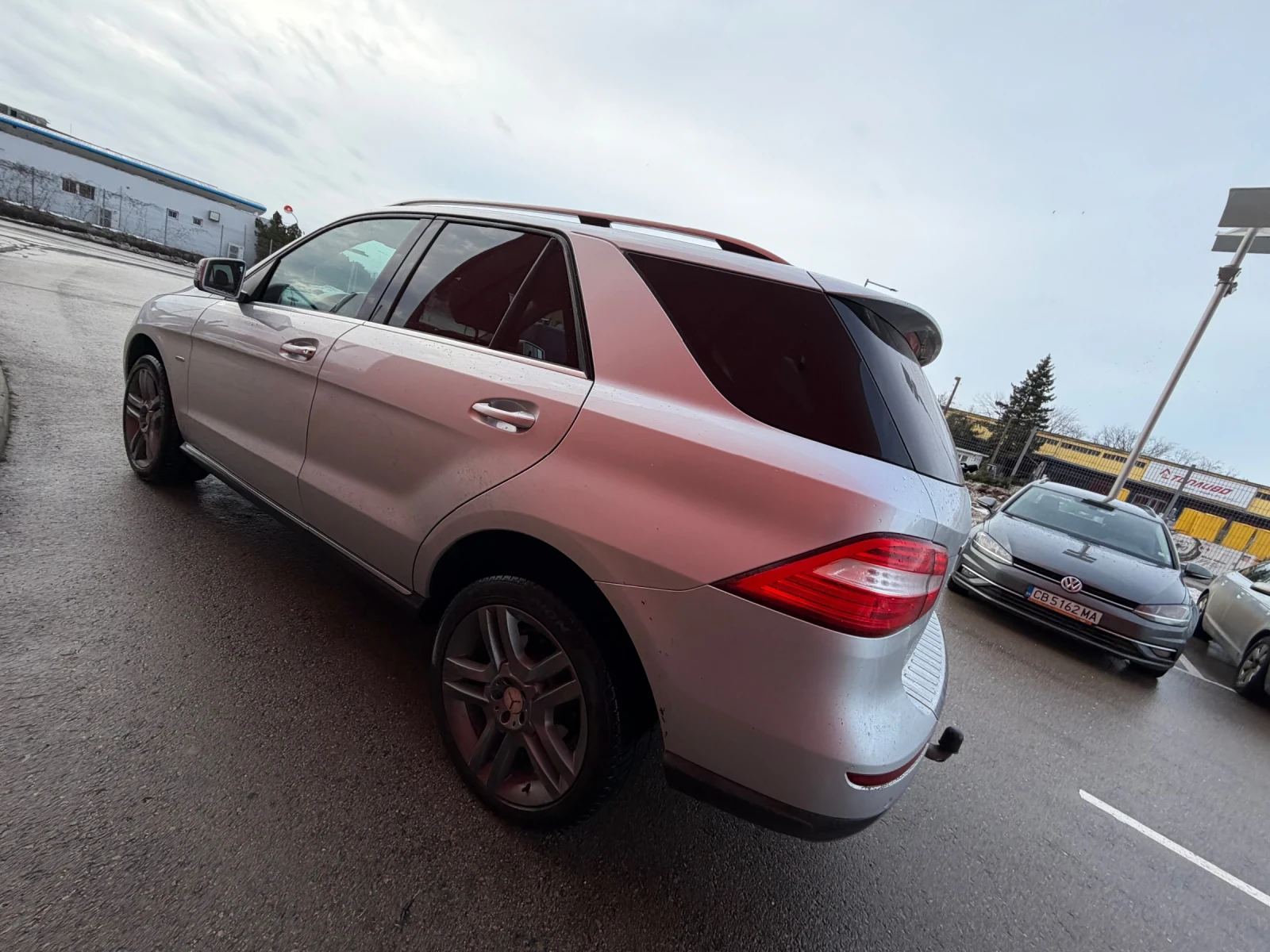 Mercedes-Benz ML 350 AMG* LED* ТЕГЛИЧ* НА* ПРУЖИНИ, снимка 7 - Автомобили и джипове - 53818323