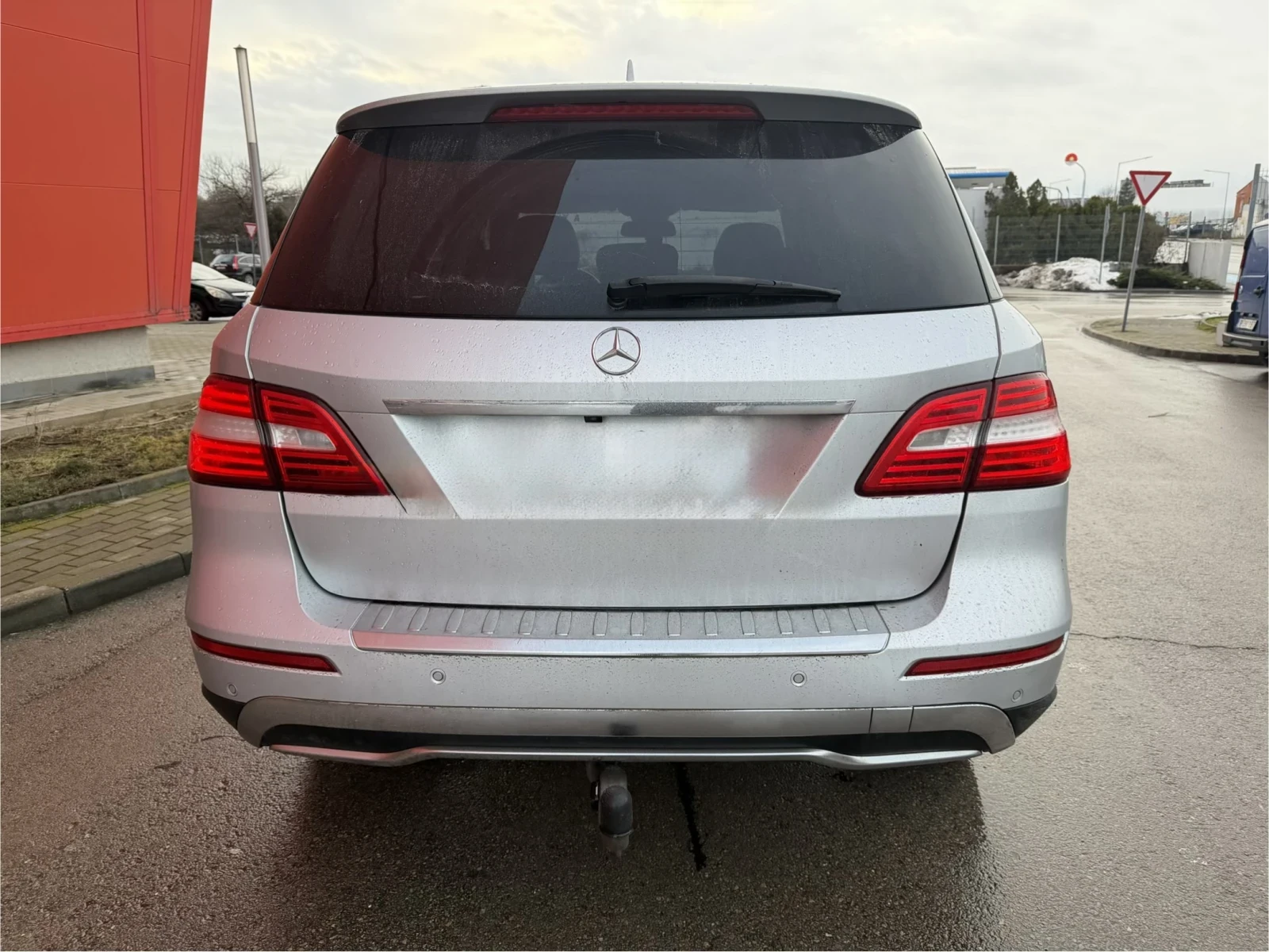 Mercedes-Benz ML 350 AMG* LED* ТЕГЛИЧ* НА* ПРУЖИНИ, снимка 6 - Автомобили и джипове - 53818323