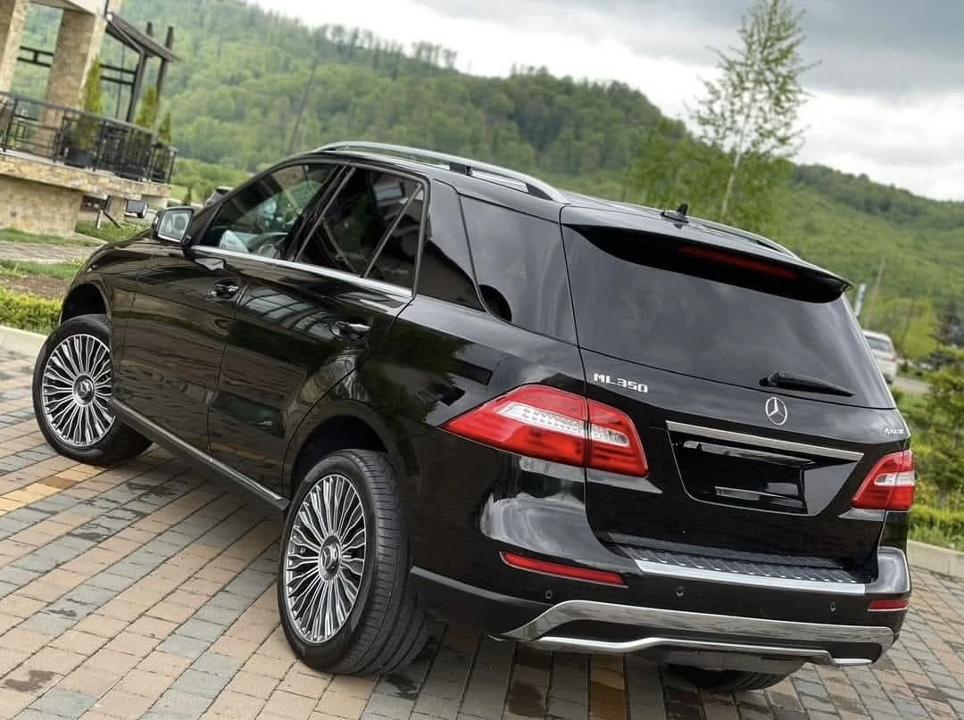 Mercedes-Benz ML 350 AMG* LED* ТЕГЛИЧ* НА* ПРУЖИНИ, снимка 2 - Автомобили и джипове - 53818323
