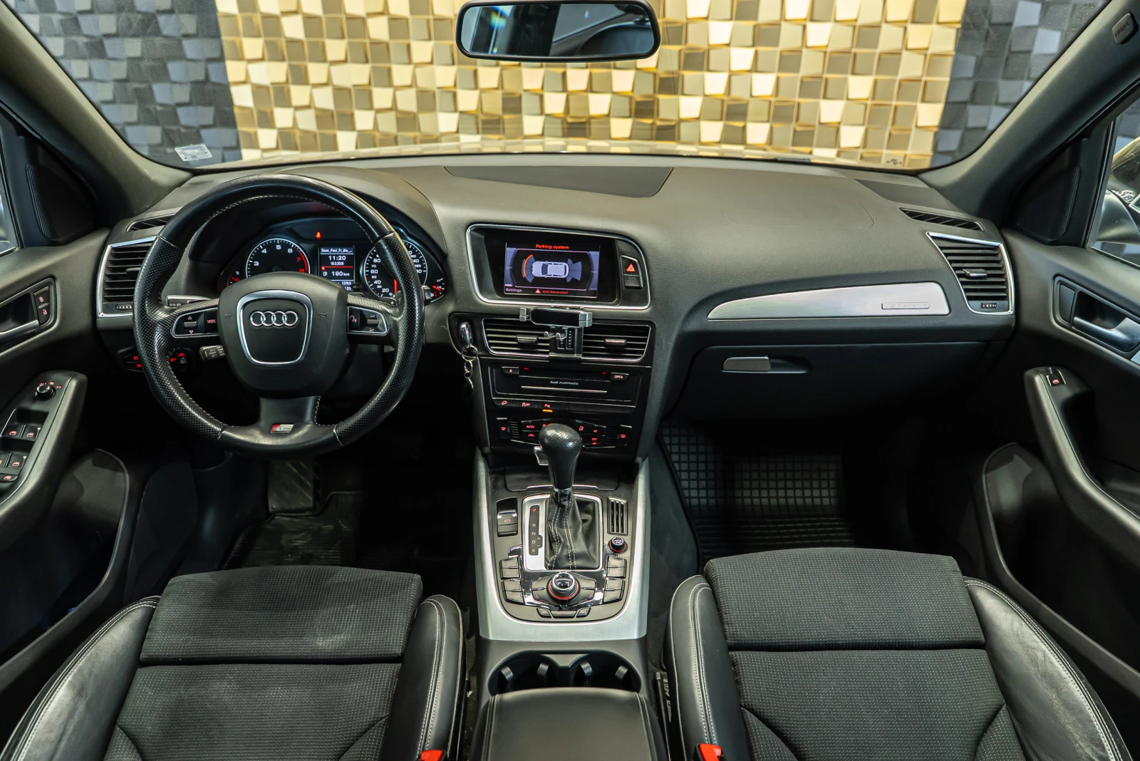 Audi Q5 2.0 TFSI Quattro, снимка 10 - Автомобили и джипове - 53859034