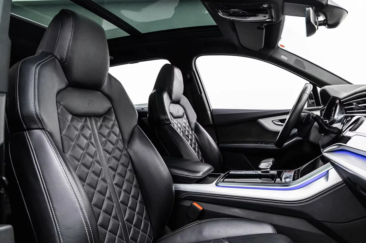 Audi SQ7 4.0 TFSI V8 QUATTRO, снимка 9 - Автомобили и джипове - 54602091