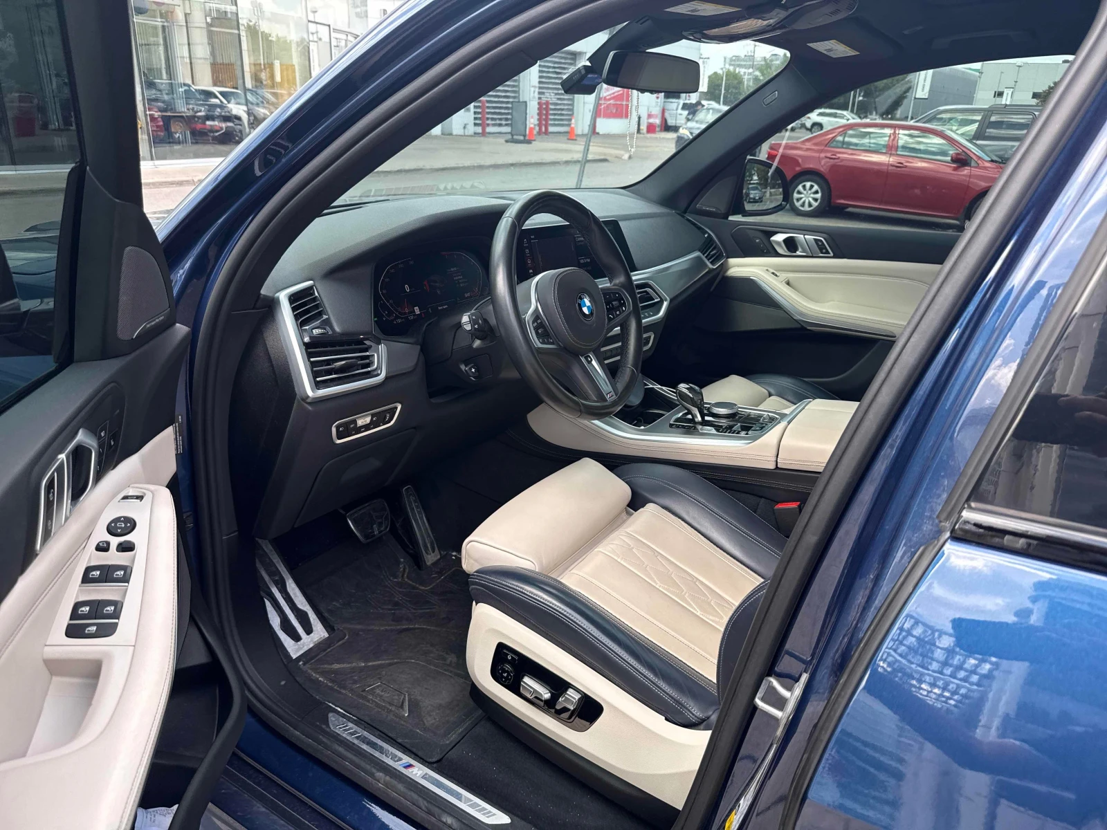 BMW X5 xDrive40i | 3.0 | 340 к.с. | PANO | HUD | Ч, снимка 6 - Автомобили и джипове - 55743763