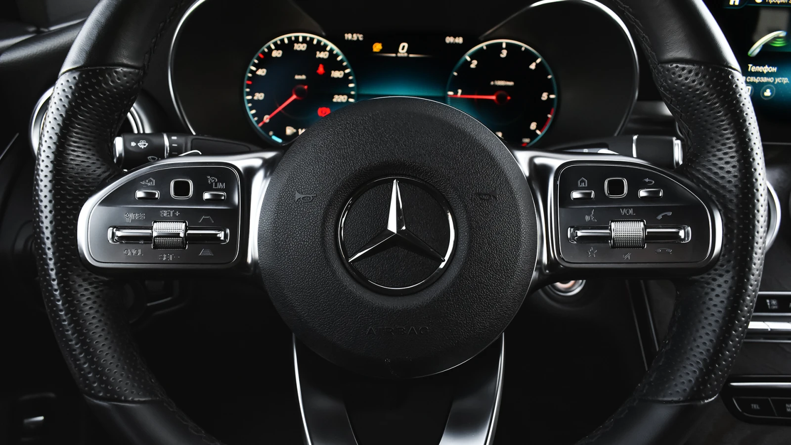 Mercedes-Benz GLC 300 d Coupé AMG Line 4MATIC, снимка 10 - Автомобили и джипове - 56272738