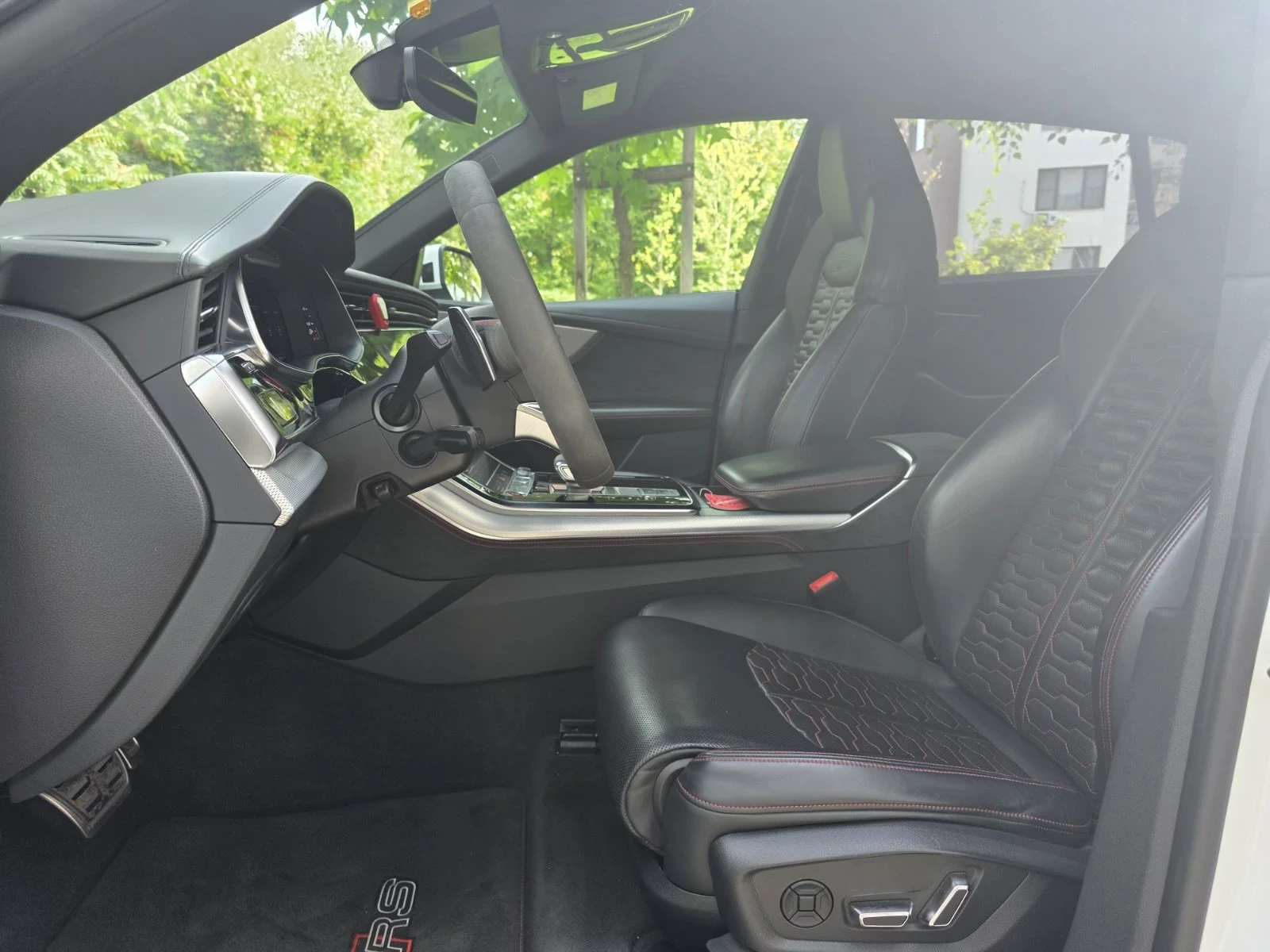 Audi RSQ8, снимка 10 - Автомобили и джипове - 56285915