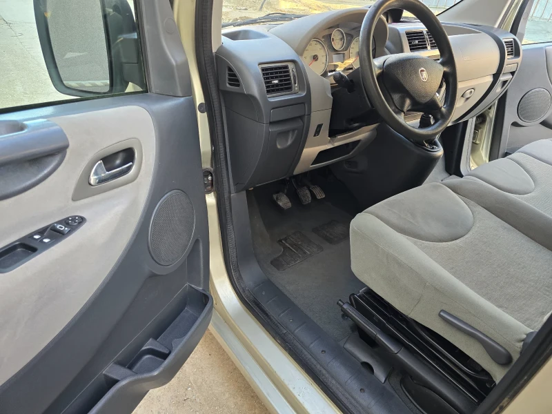 Fiat Scudo 2.0 Multijet / 9 МЕСТА , снимка 8 - Бусове и автобуси - 49779251