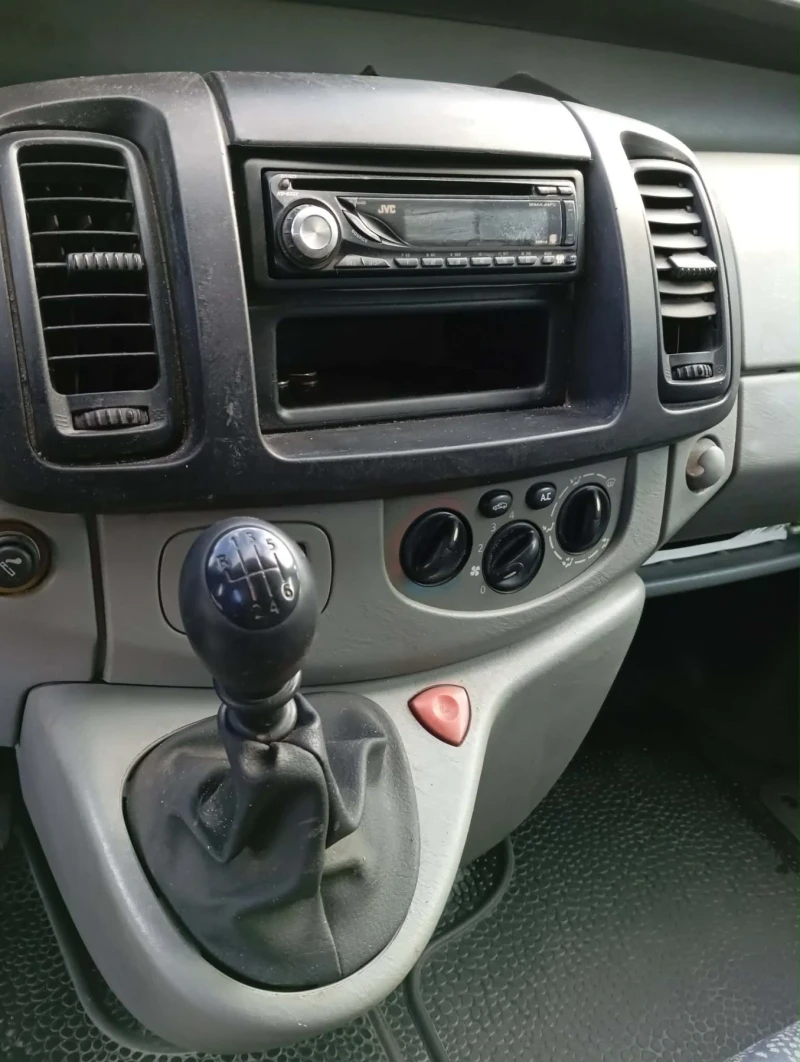 Renault Trafic 1.9, снимка 7 - Бусове и автобуси - 52803298