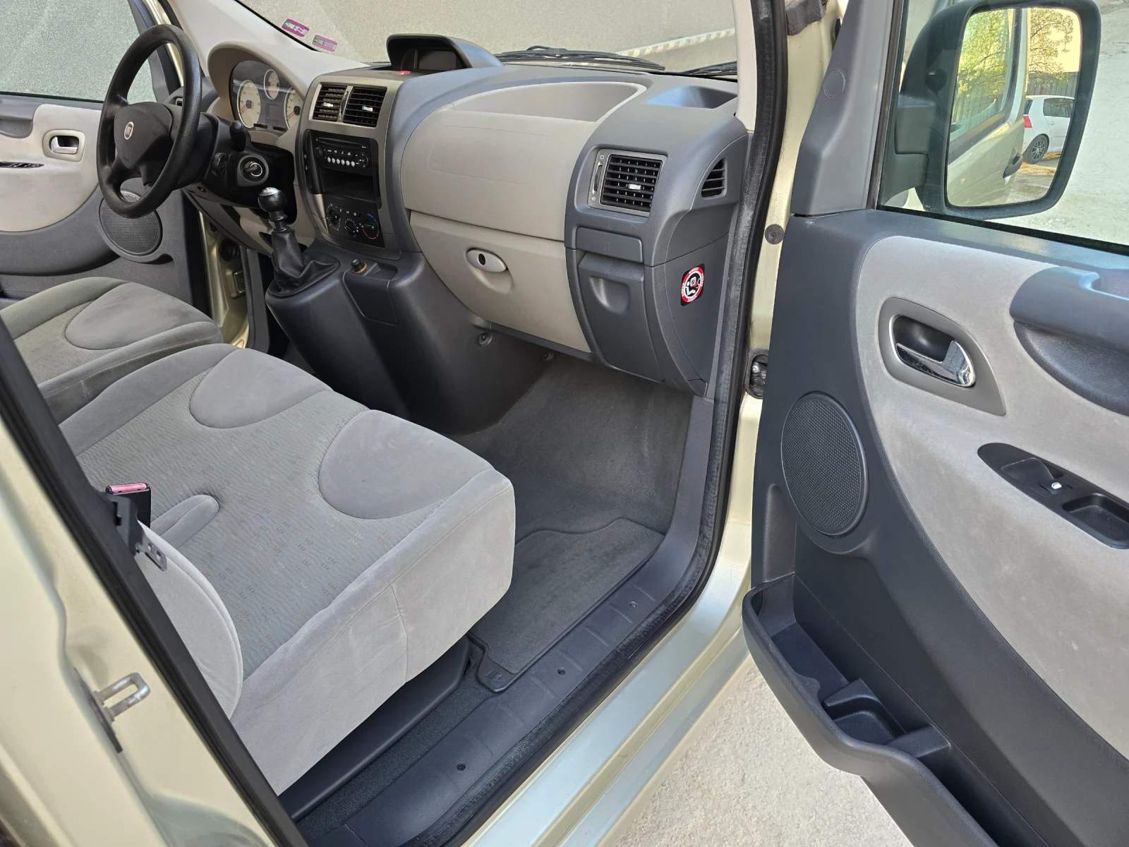 Fiat Scudo 2.0 Multijet / 9 МЕСТА  - изображение 10