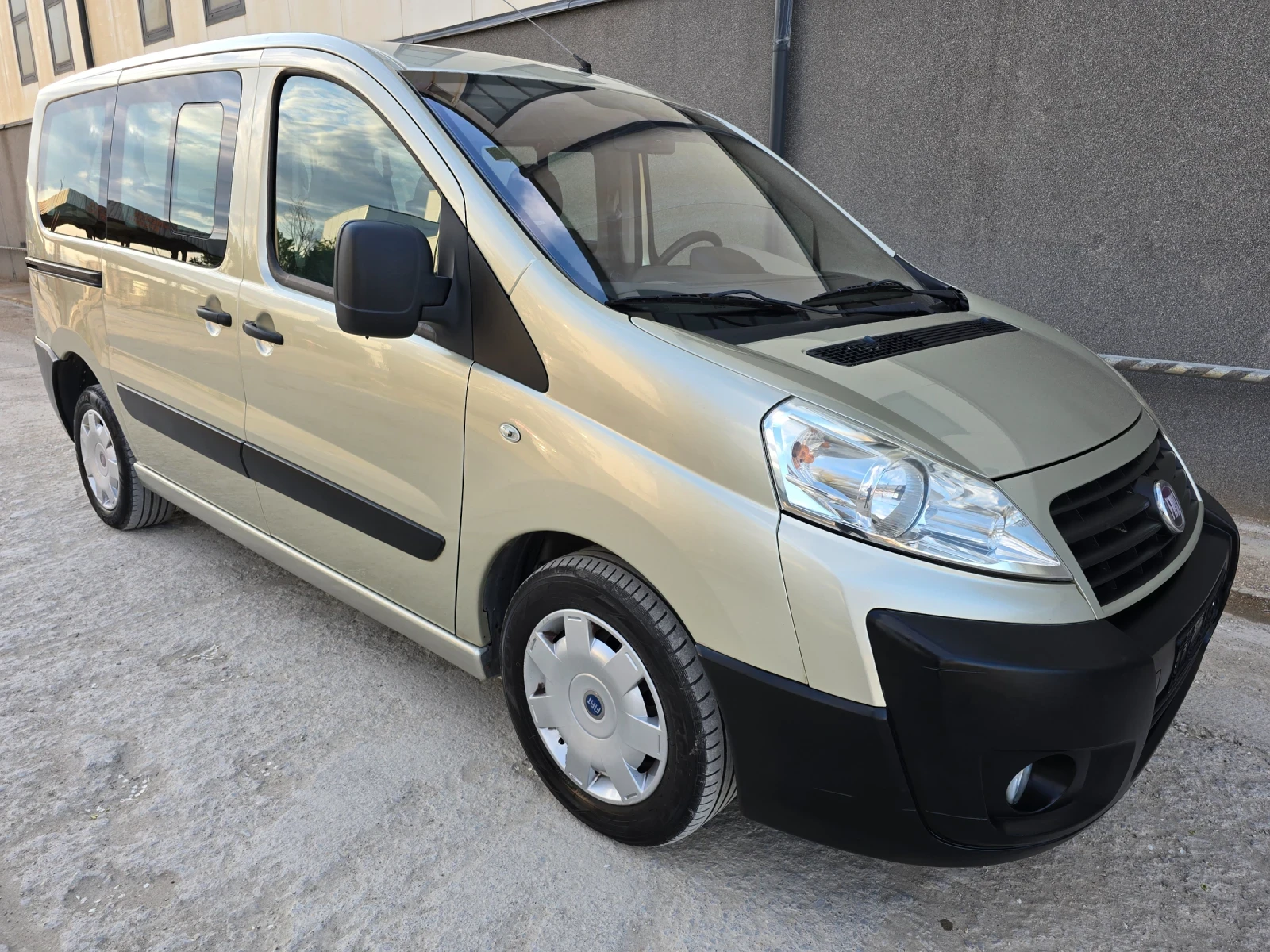 Fiat Scudo 2.0 Multijet / 9 МЕСТА  - изображение 2