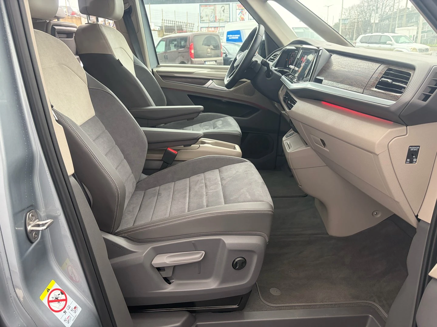 VW Multivan Style S 2.0 TDI - изображение 6