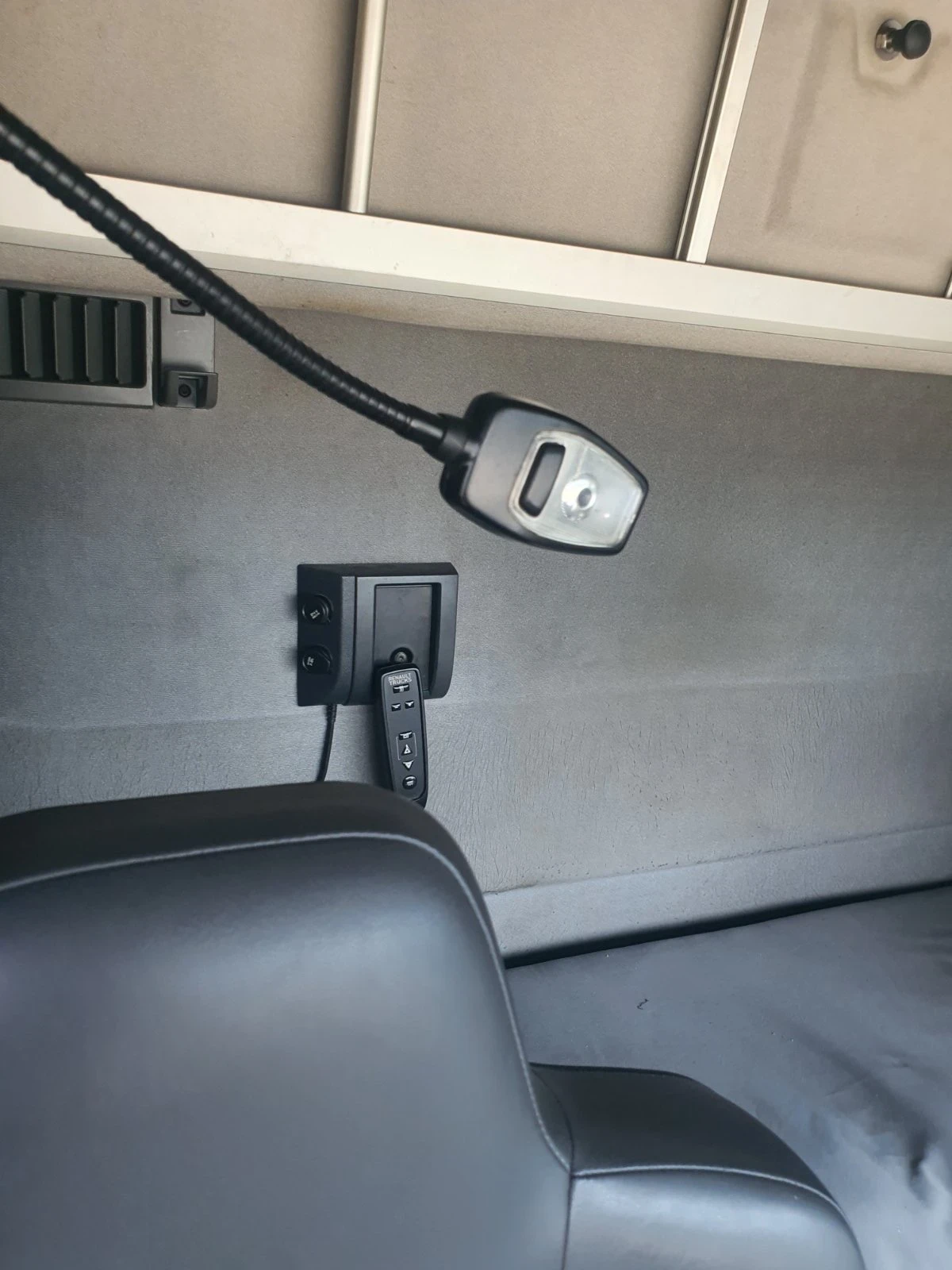 Renault T 460, снимка 17 - Камиони - 54893275