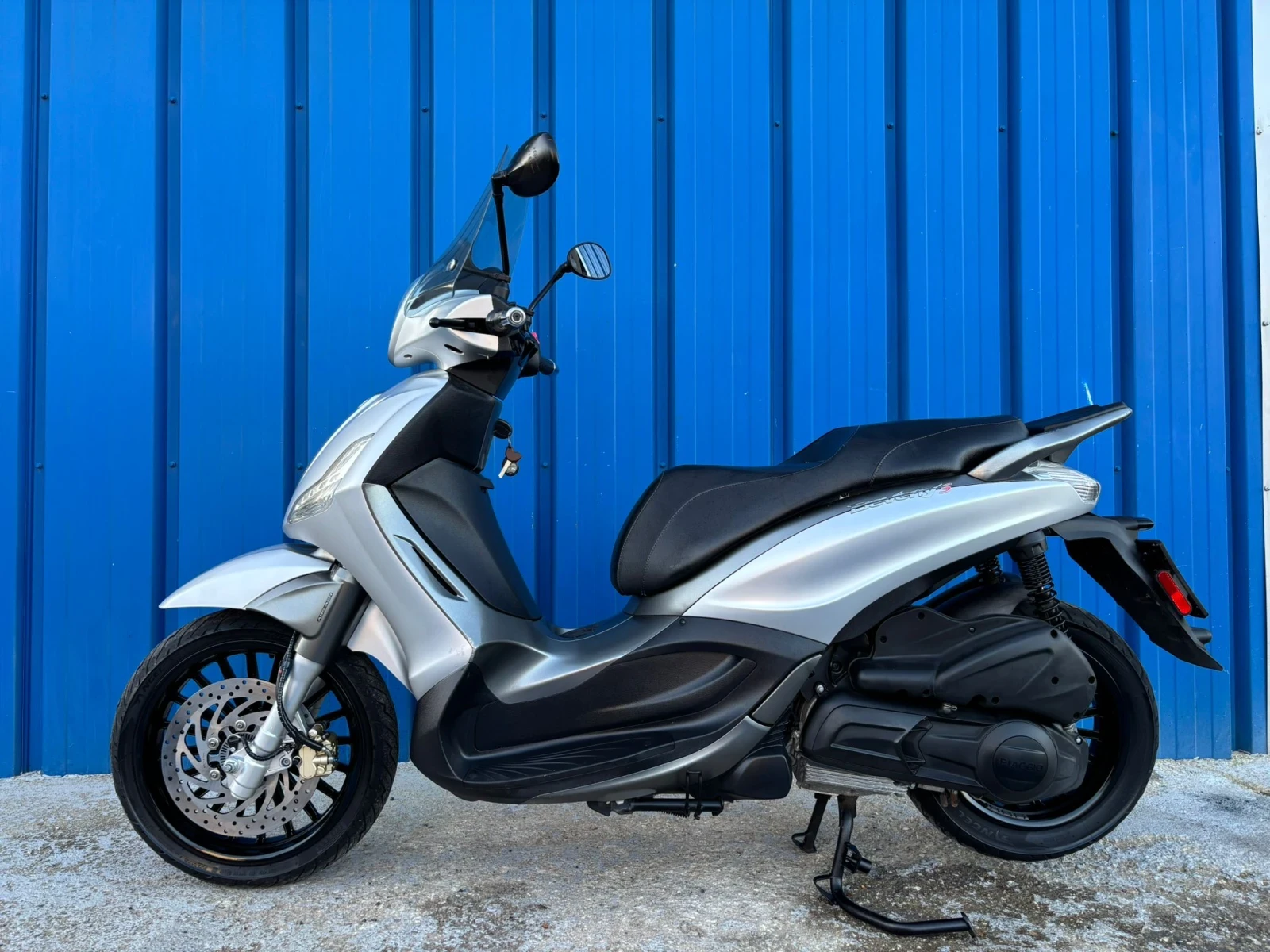 Piaggio Beverly S 300i ABS ASR - изображение 6