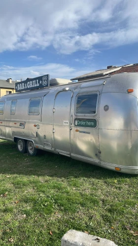 Каравана Други Airstram , снимка 9