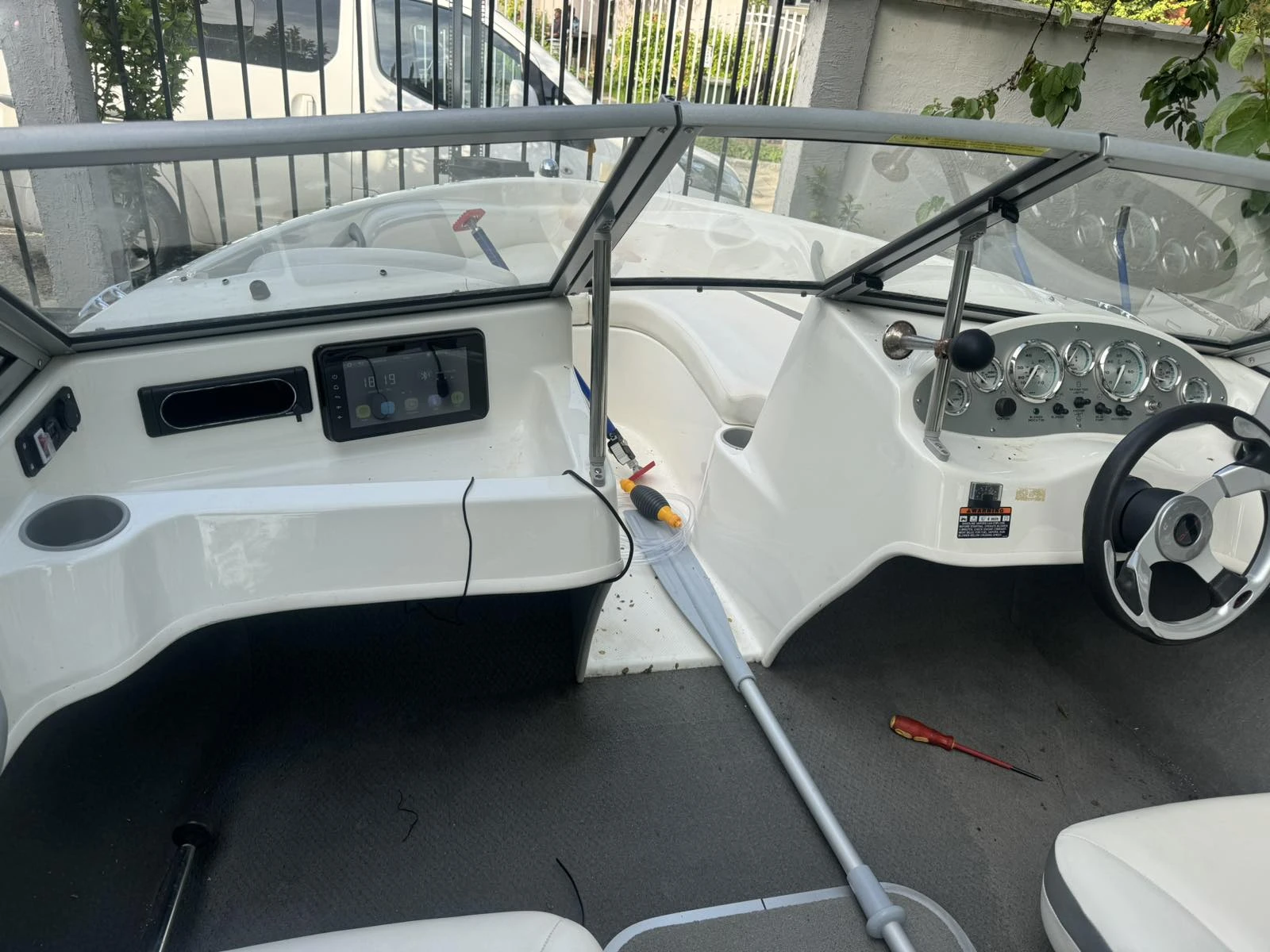 Моторна яхта Bayliner Bowrider 175, снимка 3 - Воден транспорт - 55978955