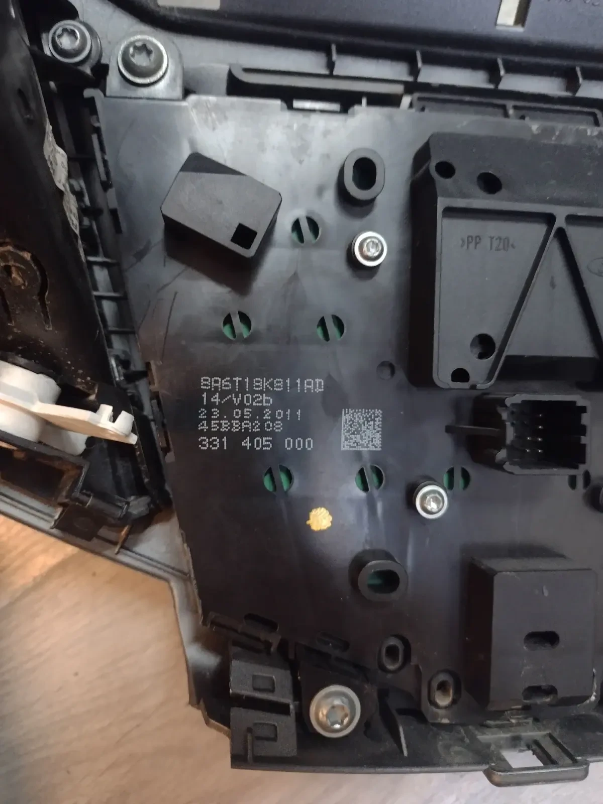 8A6T18K811AD    FORD FIESTA VI  8A6T18K811AD | Mobile.bg   2