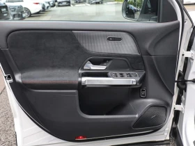 Mercedes-Benz EQB 300 4M AMG SPORT ADVANCED PLUS, снимка 10