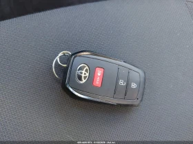 Toyota Prius 2l Prime Se, снимка 11