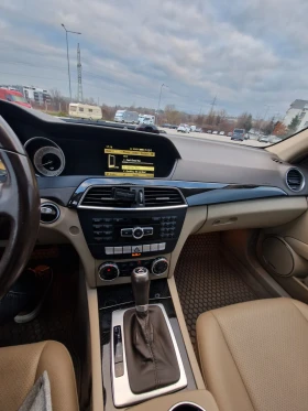 Mercedes-Benz C 300 4matic , снимка 5