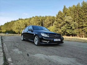     Mercedes-Benz C 300 * * M276 * 3.5 * AMG * 4-MATIC* Harman Kardon