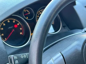 Обява за продажба на Opel Astra 1.6i-Автоматик ~5 500 лв. - изображение 11