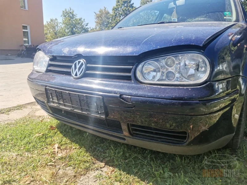 VW Golf 1.6, снимка 1 - Автомобили и джипове - 47734537