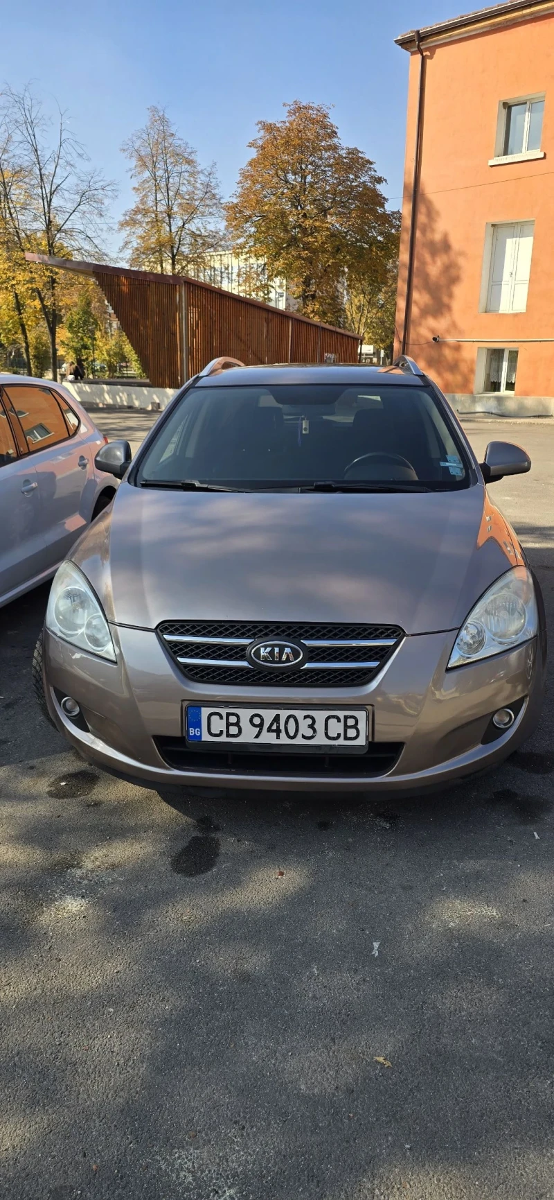 Kia Ceed, снимка 9 - Автомобили и джипове - 47786475