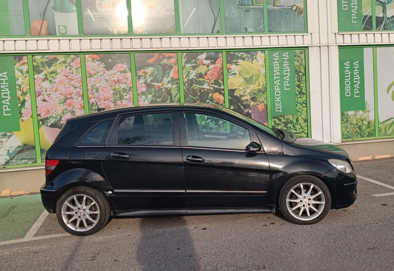 Mercedes-Benz B 150, снимка 11 - Автомобили и джипове - 48032786