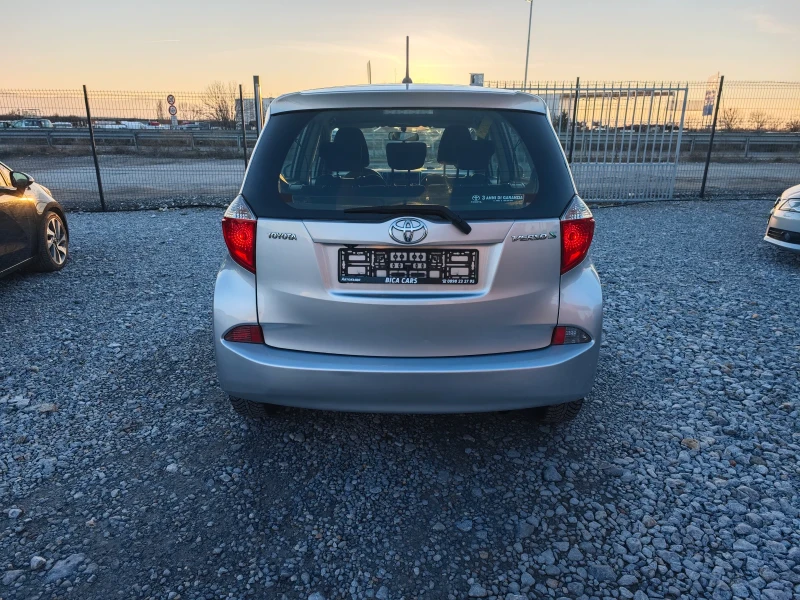 Toyota Verso S 1.4 D4D , снимка 5 - Автомобили и джипове - 48559092