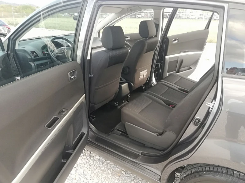 Toyota Corolla verso 1.6 vvti klima, снимка 10 - Автомобили и джипове - 52155215