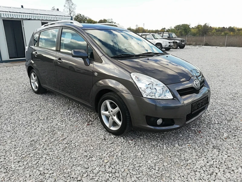 Toyota Corolla verso 1.6 vvti klima, снимка 8 - Автомобили и джипове - 52155215