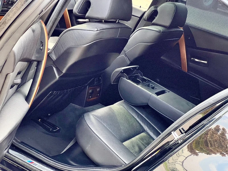 BMW 550 i v8, M5 pack, снимка 10 - Автомобили и джипове - 52506780