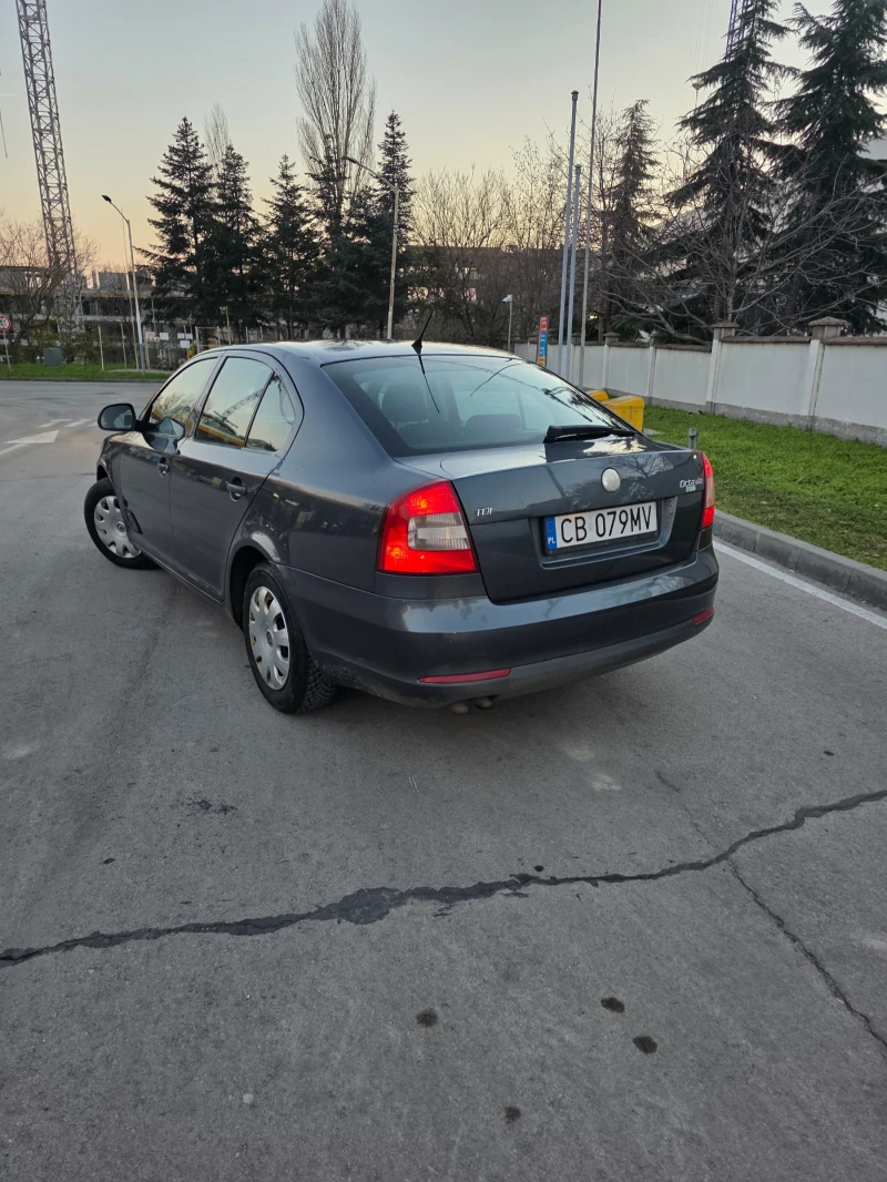 Skoda Octavia 1.9 TDi 105 к.с., снимка 3 - Автомобили и джипове - 52962587