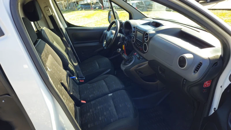 Citroen Berlingo 1.6 hdi, снимка 6 - Автомобили и джипове - 53032946