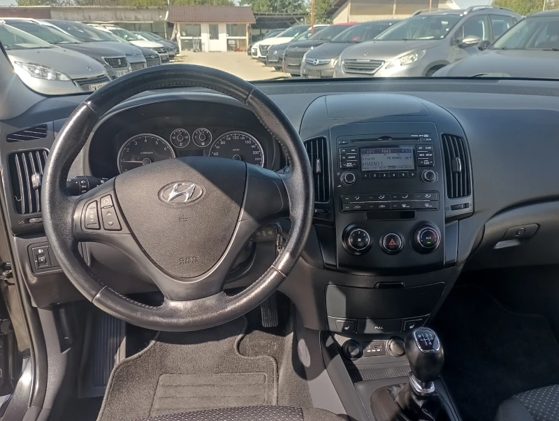 Hyundai I30 1.4, ФЕЙС, сервизна книжка , снимка 12 - Автомобили и джипове - 53438304