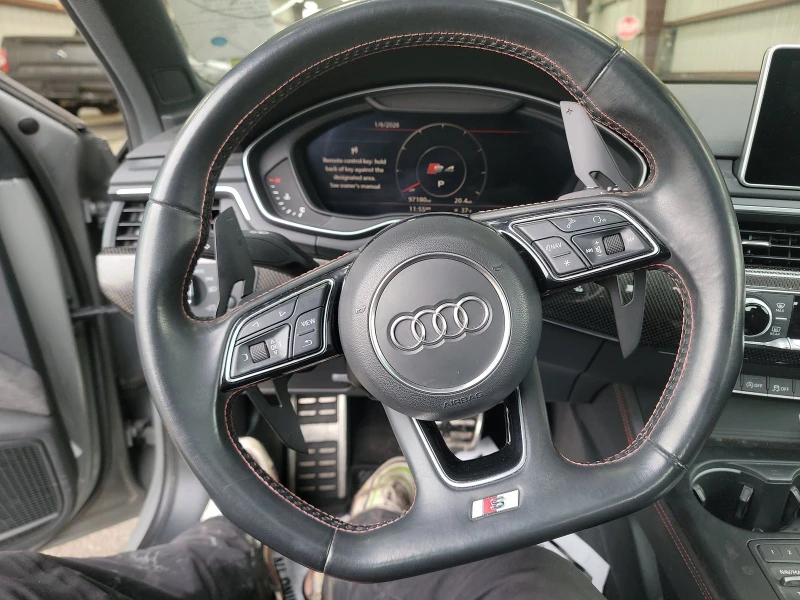 Audi S4 Premium Plus| DISTRONIC| NARDO GREY| RED INTERIOR , снимка 12 - Автомобили и джипове - 53513878