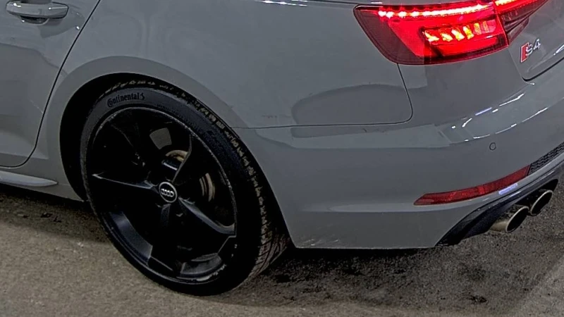 Audi S4 Premium Plus| DISTRONIC| NARDO GREY| RED INTERIOR , снимка 8 - Автомобили и джипове - 53513878