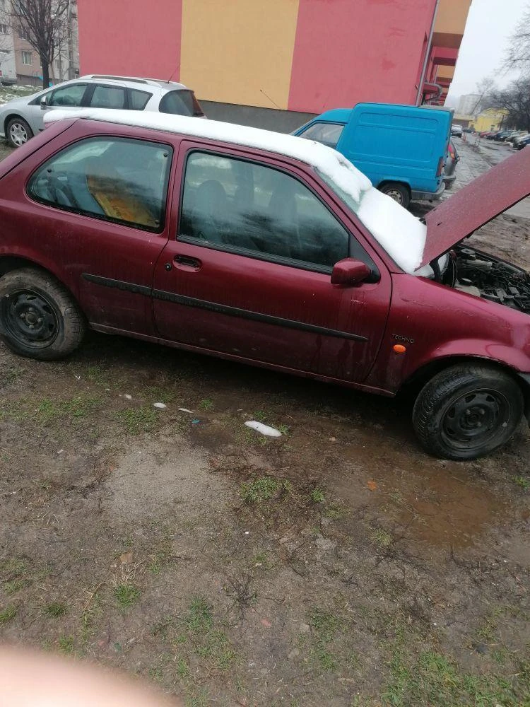 Ford Fiesta, снимка 6 - Автомобили и джипове - 31584945