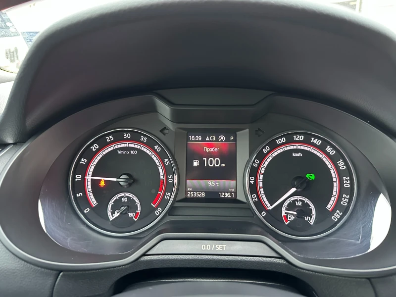 Skoda Octavia 2.0d 184 к.с. VRS/Facelift - 29999 лв. - 88263613 | Car24.bg
