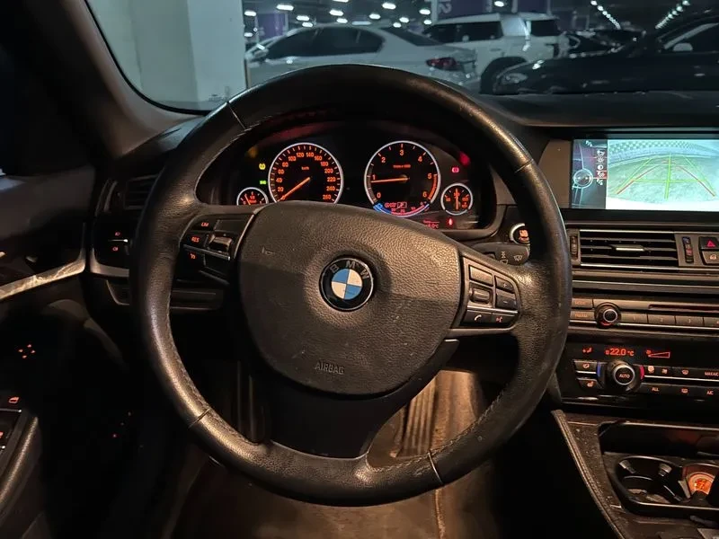 BMW 520 (F10) 520D, снимка 10 - Автомобили и джипове - 54997427