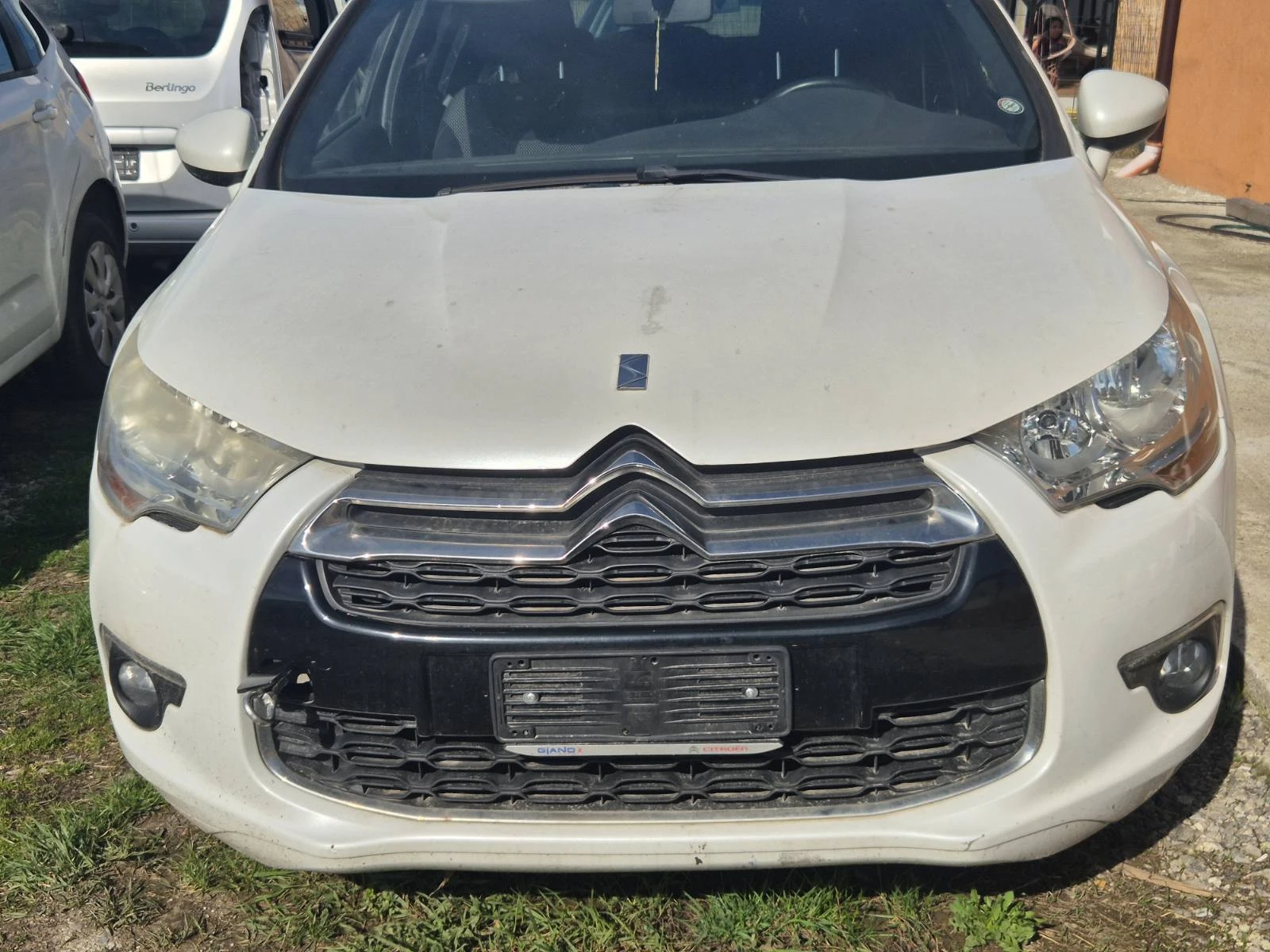Citroen DS4 1.6d 115hp, снимка 3 - Автомобили и джипове - 50006245