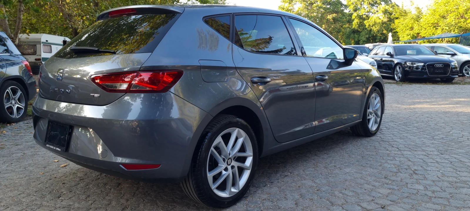 Seat Leon 1.4* LANE ASSIST* * NAVI* * ALCANTARA* * ШВЕЙЦАРИЯ - изображение 5