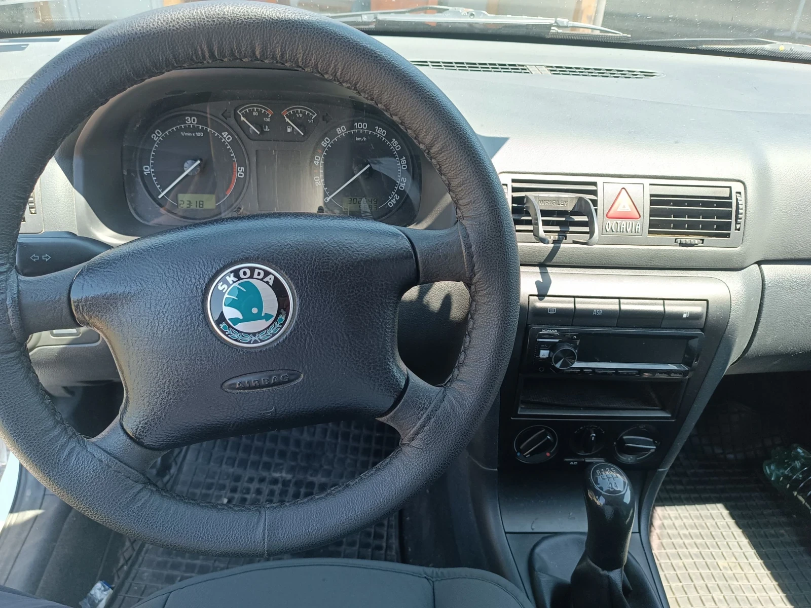 Skoda Octavia 1900 - изображение 8