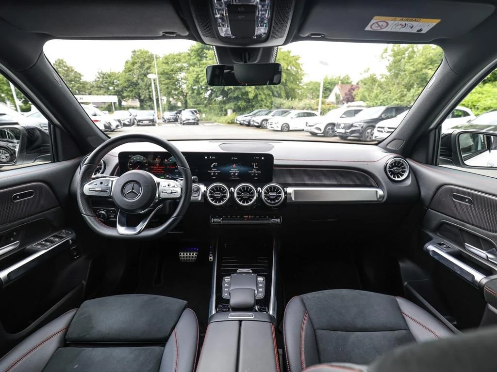 Mercedes-Benz EQB 300 4M AMG SPORT ADVANCED PLUS - изображение 4