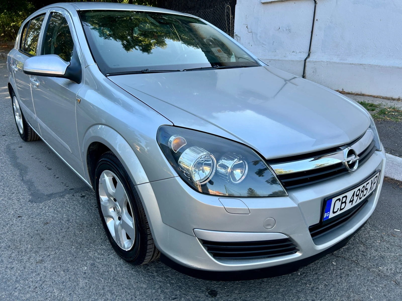 Opel Astra 1.6i-Автоматик - изображение 2