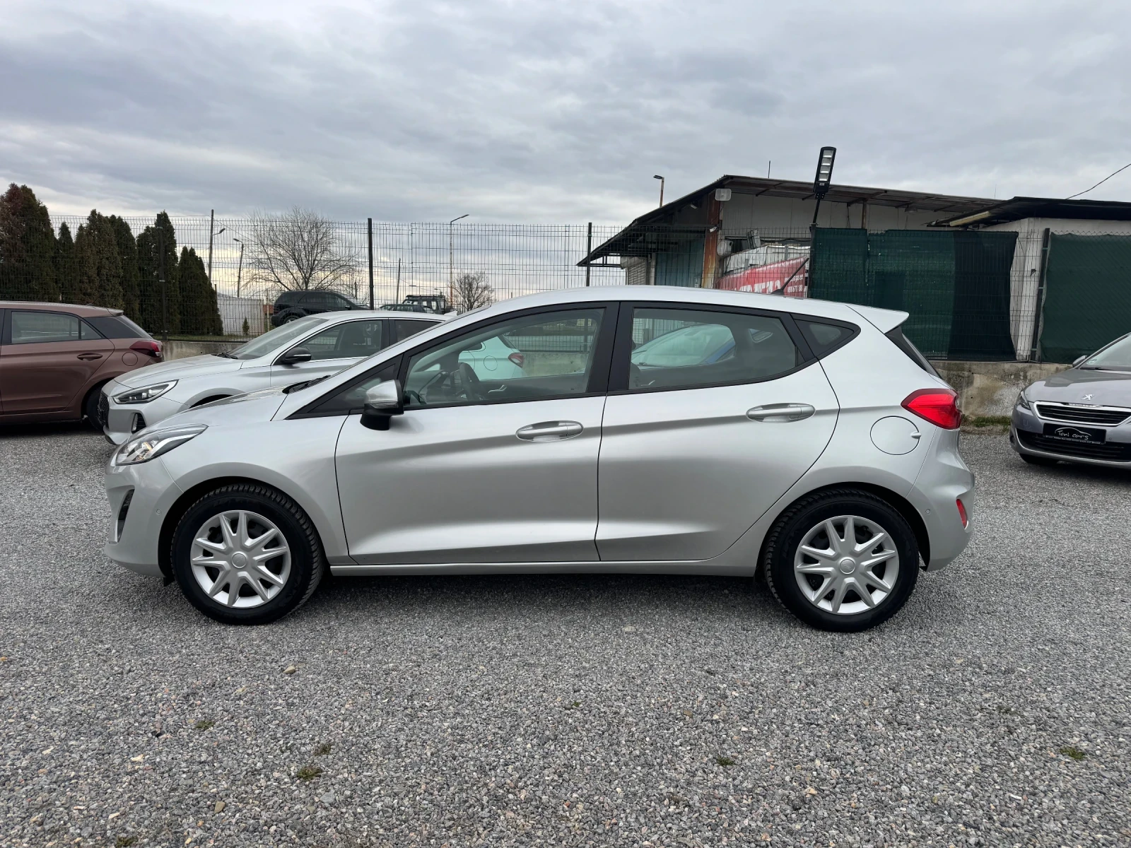 Ford Fiesta 1.0iEkoboost NAVI Full!! FPA!! Euro 6, снимка 3 - Автомобили и джипове - 53902387